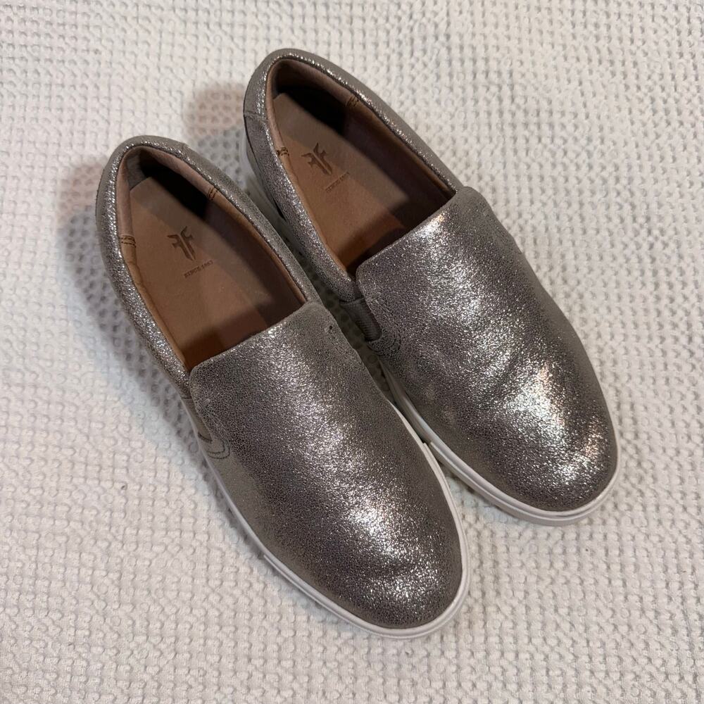Frye Ivy Pewter Shimmer Metallic Casual Slip On Leather Loafers Size 6.5